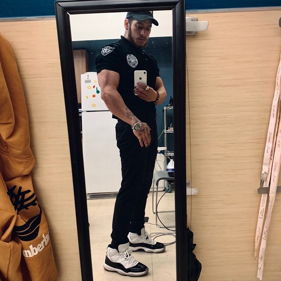 Meet your Posher Jay 🌟🦉 - Picture 5 of 5